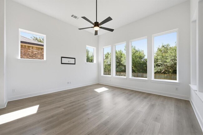 Building Photo - 2308 Sawdust Dr