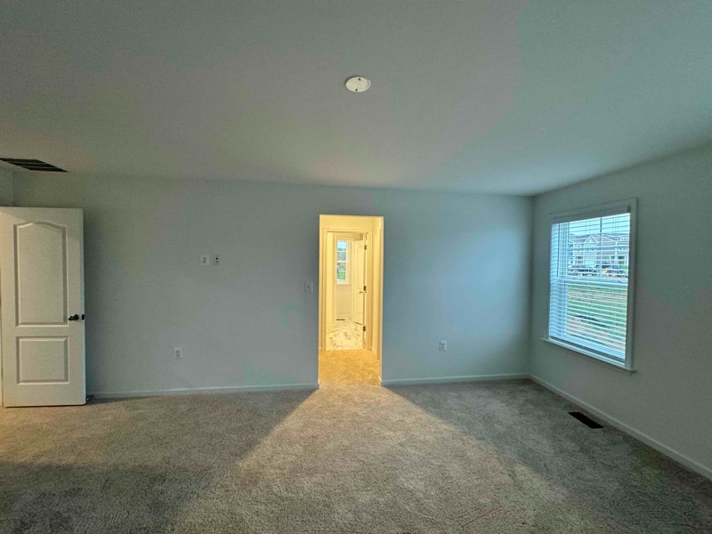 Building Photo - 105 Fargo Ln