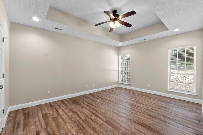 Building Photo - 1226/1228 Brookshire Rd