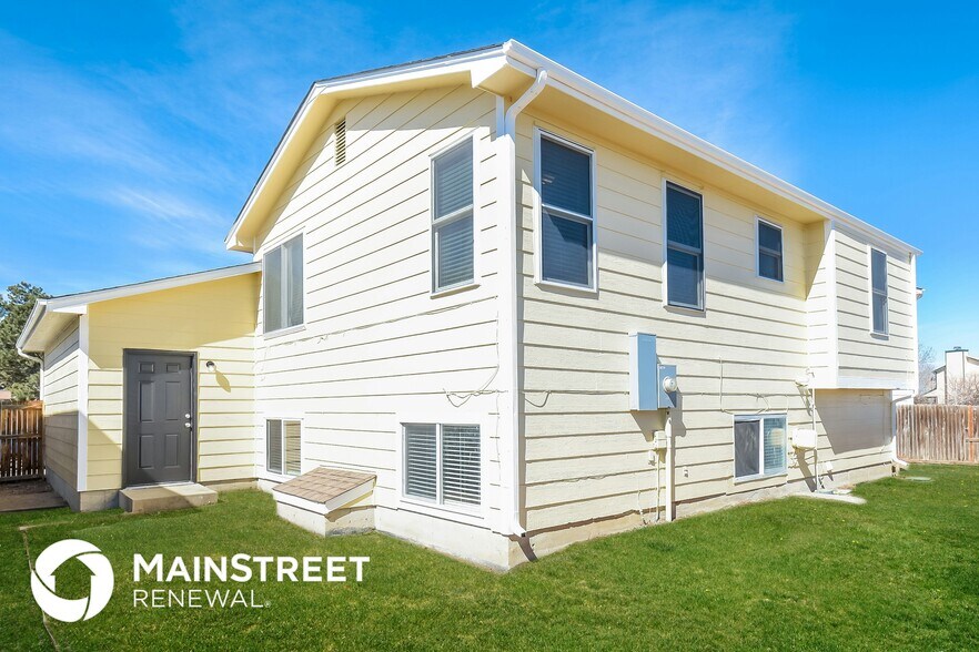 Building Photo - 4214 S Halifax Way