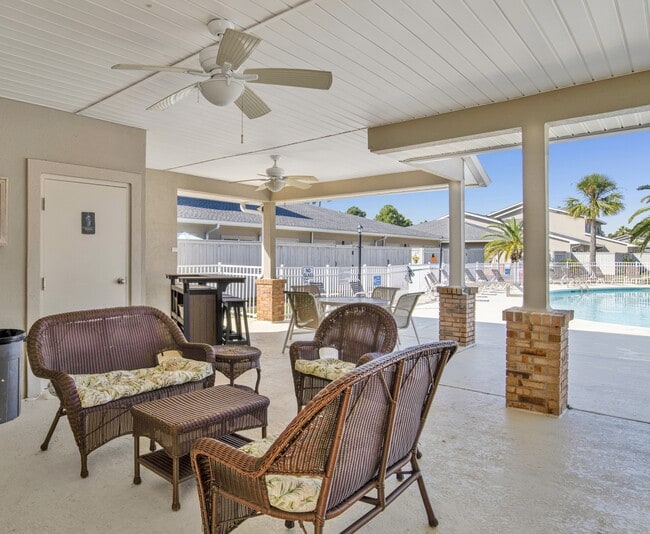 Building Photo - 501 Cotton Creek Dr