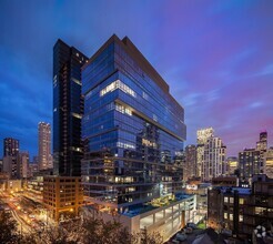 Building Photo - 640 N Wells St