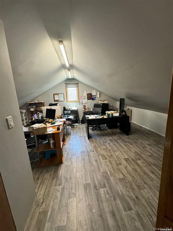 Building Photo - 830 Pepperidge Rd