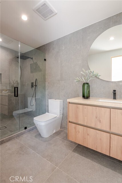 Building Photo - 2608 Zorada Dr