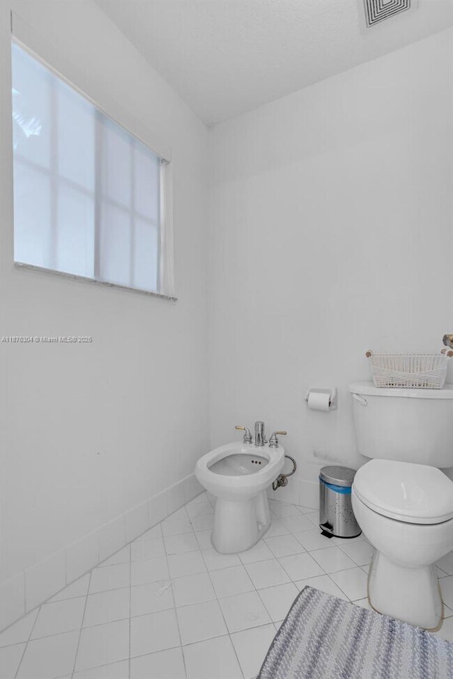Building Photo - 11451 NW 68th Terrace