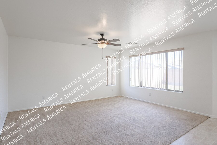 Building Photo - 2763 N 106th Ln