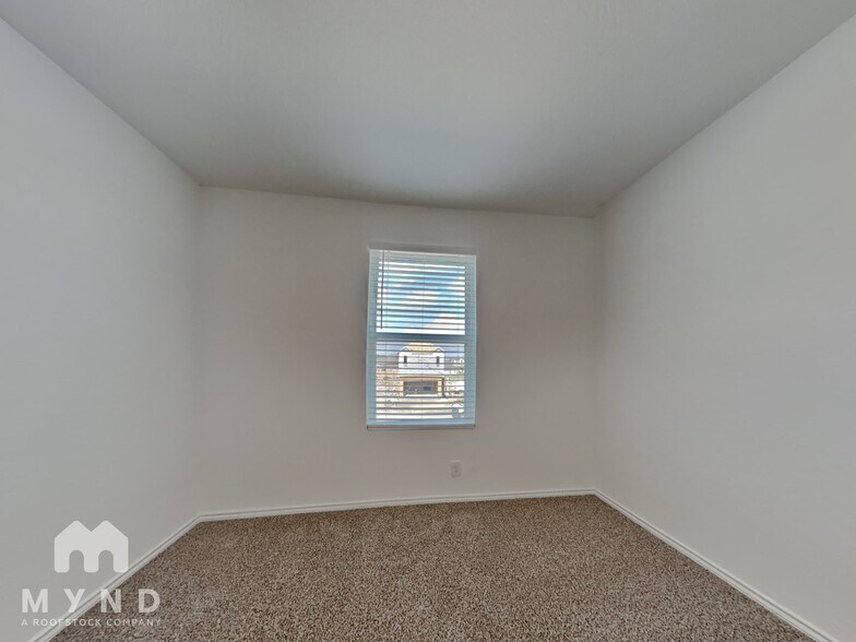 Building Photo - 5714 Agate Cir