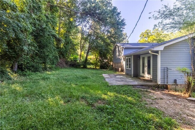 Building Photo - 1285 Coronada Dr