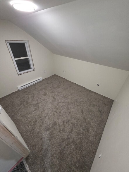 Building Photo - 952 South St