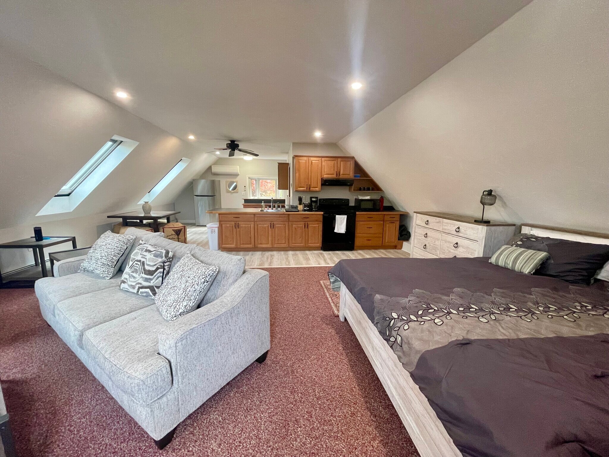 Building Photo - 176 North St