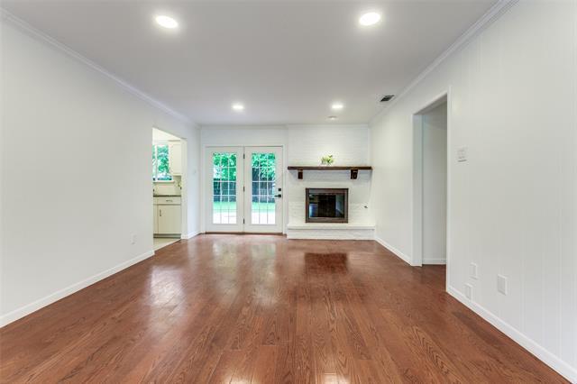 Building Photo - 2718 Runningbrook Ln