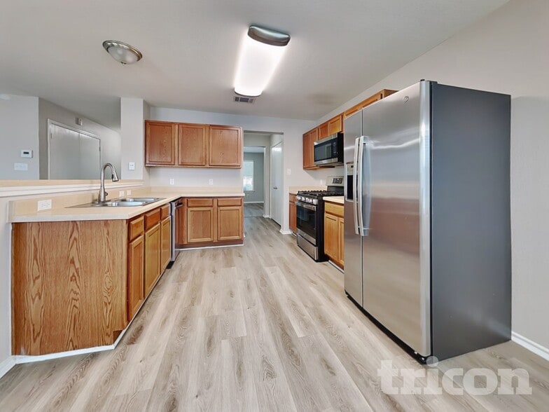 Building Photo - 302 Bird Dog Bend