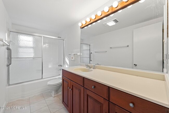 Building Photo - 53 McCarter Ave