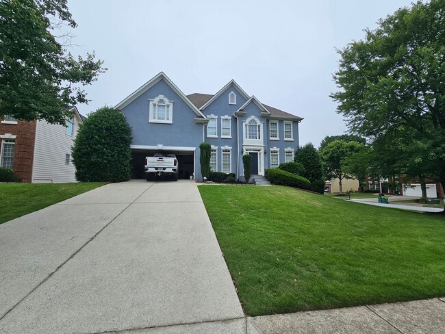 Building Photo - 3712 Wickford Ln