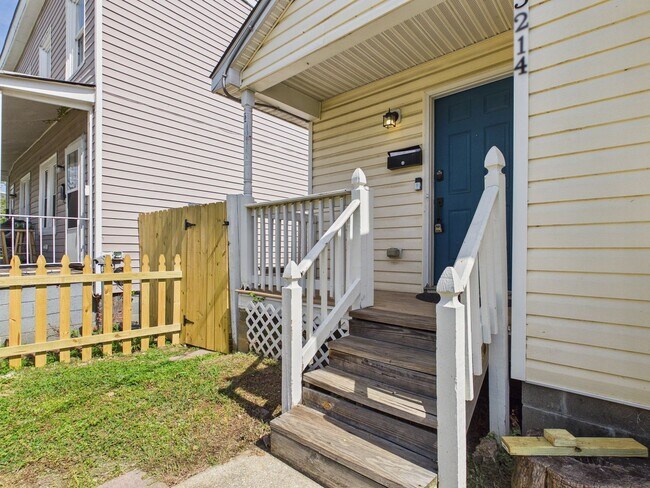 Building Photo - 3214 N Street