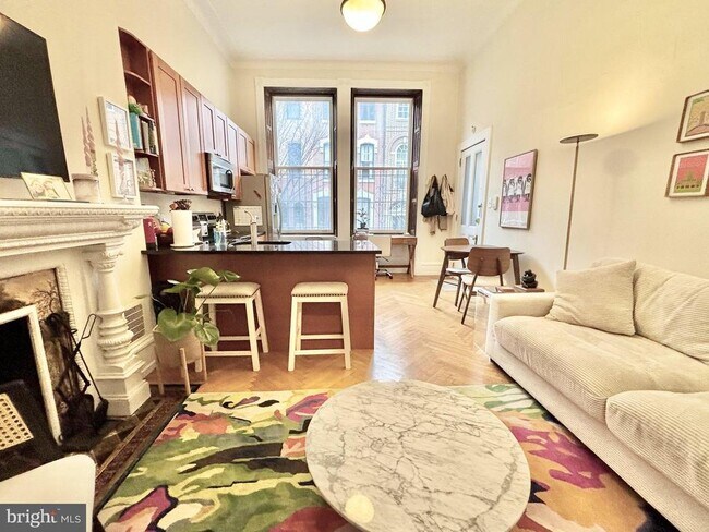 Building Photo - 2126 Spruce St