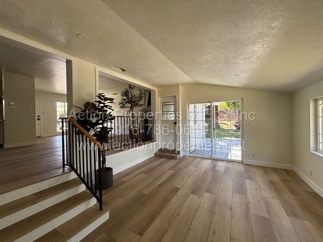 Building Photo - Modern Beauty of Downtown Roseville - 3 Be...