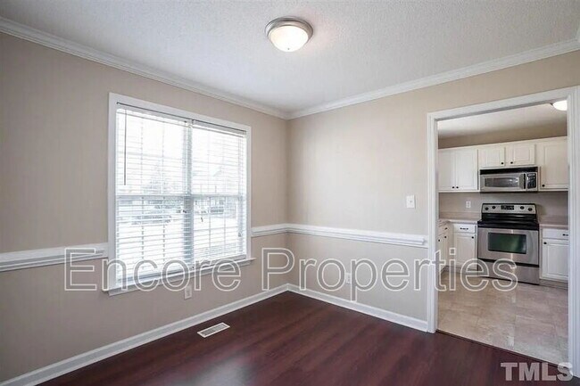 Building Photo - 312 Cabin Grove Ct