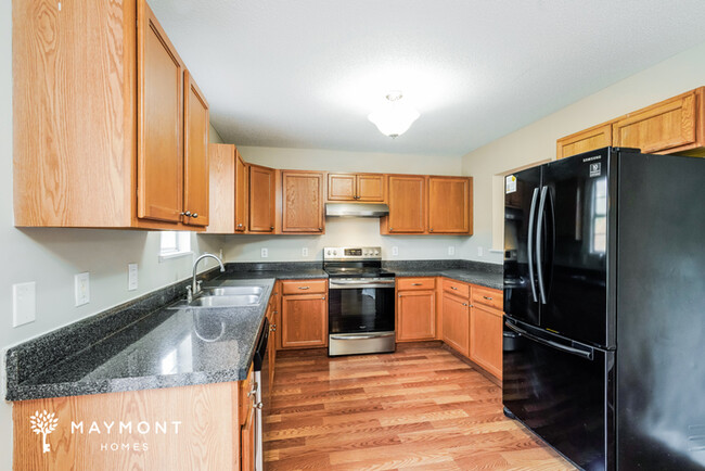 Building Photo - 4-Bedroom Home with Fresh Updates in Lexin...