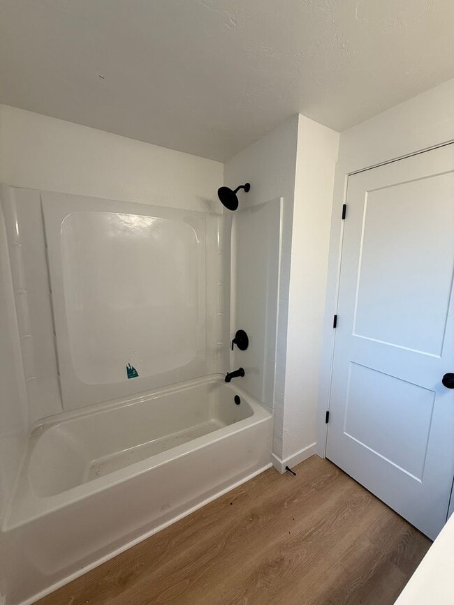 Building Photo - 4012so