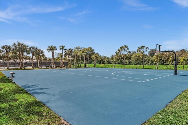 Building Photo - 5851 NW 125th Terrace