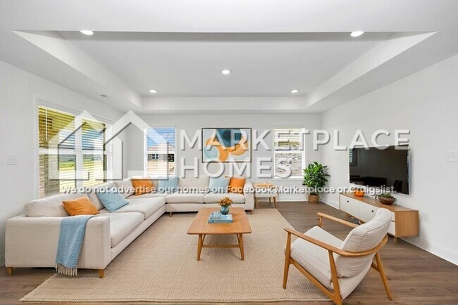 Building Photo - 133 Bella May Ln
