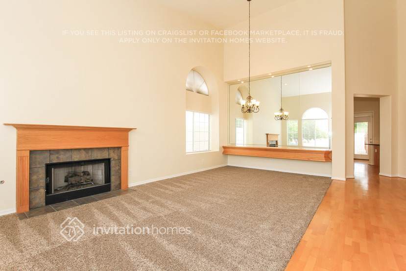 Building Photo - 5795 W Wethersfield Dr