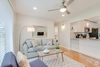 Building Photo - 6319 Thunderbird Dr