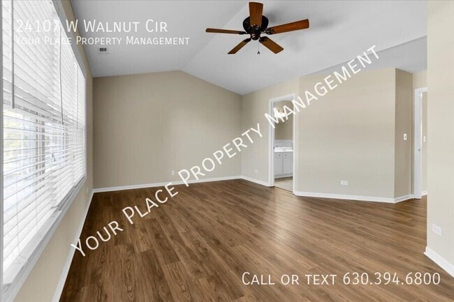 Building Photo - 24107 Walnut Cir