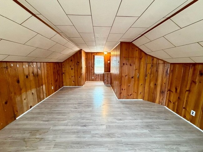 Building Photo - Section 8 Completely Renovated 3-Bedroom Home for Lease - Call (313)429-3244