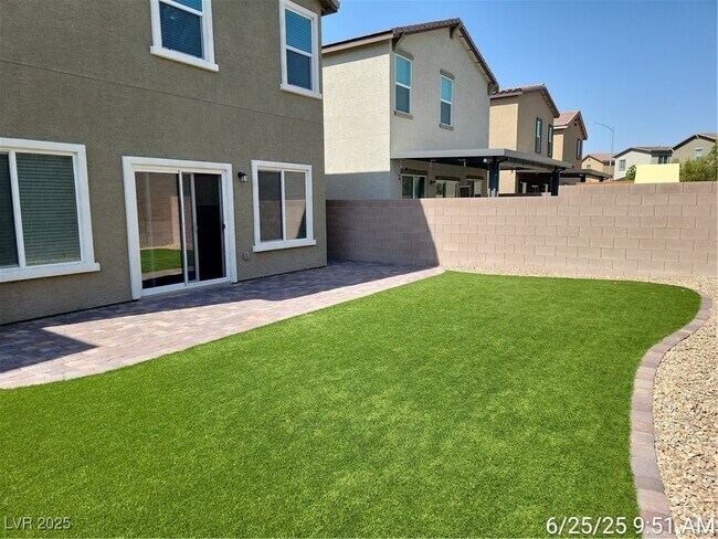 Building Photo - 3836 Lambent Ave