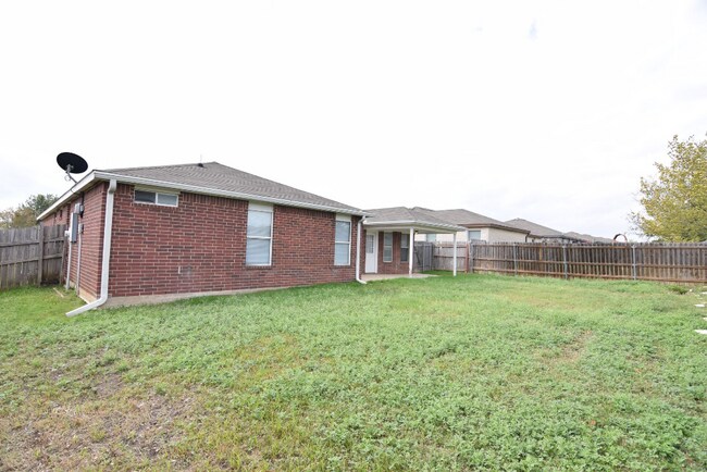 Building Photo - 4507 Hank Dr