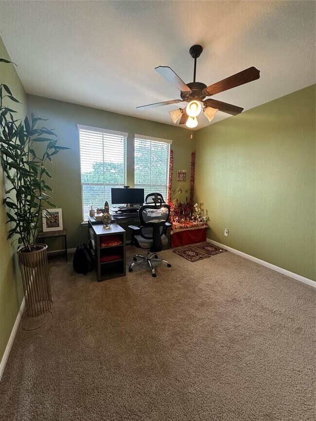 Building Photo - 11400 W Parmer Ln