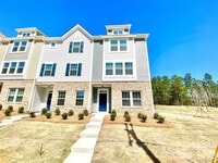 Building Photo - 8200 Waxhaw Hwy