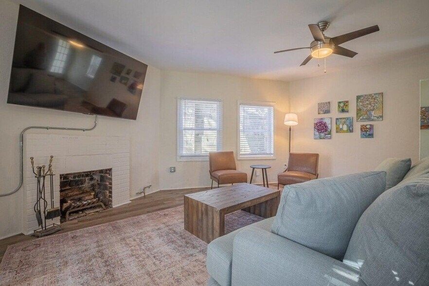 Building Photo - 838 Bobbin Mill Rd