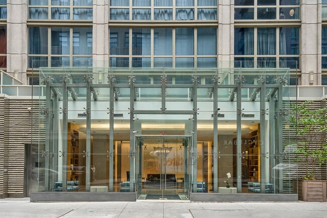 Building Photo - 39-45 E 29th St