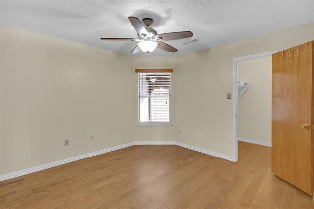 Building Photo - 6300 Aires Dr