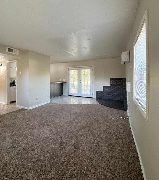 Building Photo - 1205 NW Euclid Ave