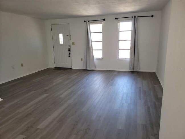 Building Photo - 6410 Tralee Ave