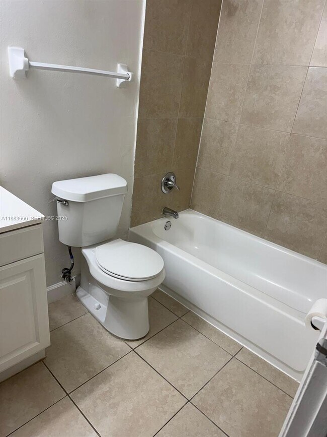 Building Photo - 2401 Van Buren St