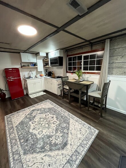 Building Photo - 11601 NE 155th St