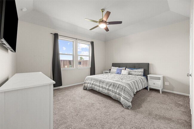 Building Photo - 5347 Sunny Ray Dr