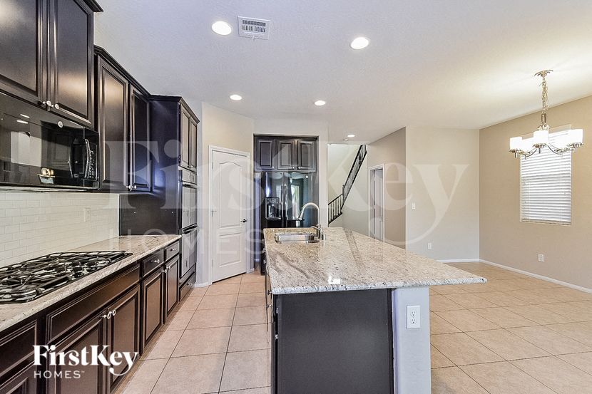 Building Photo - 7504 Abby View St