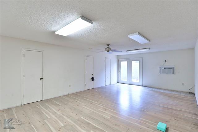 Building Photo - 55 Fairway Oaks Blvd
