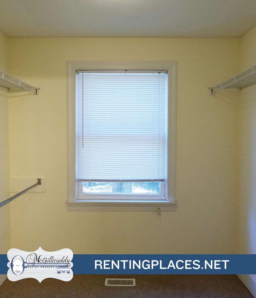 Building Photo - 1509 Troupe St