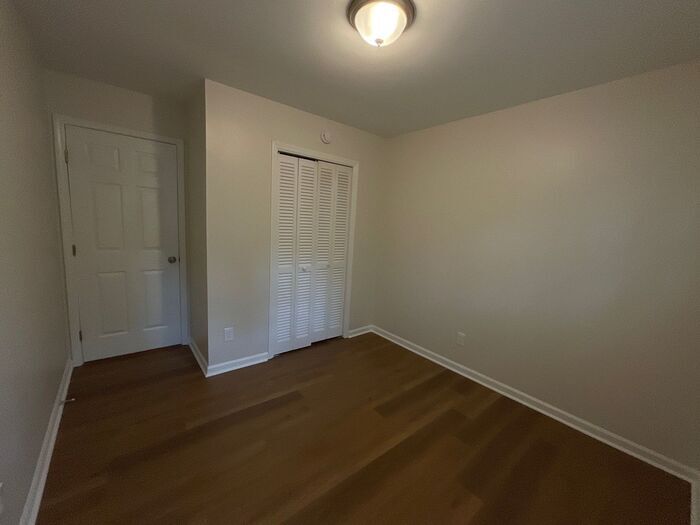 Building Photo - 3691 Idle Creek Dr