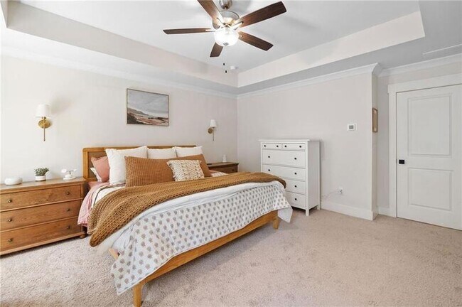 Building Photo - 178 Crestbrook Wy