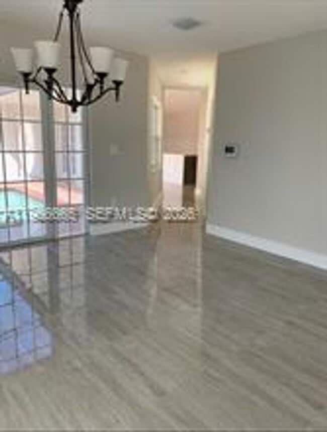 Building Photo - 11320 SW 145th Ave