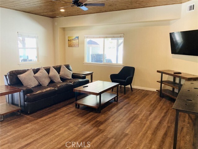 Building Photo - 341 CA-173