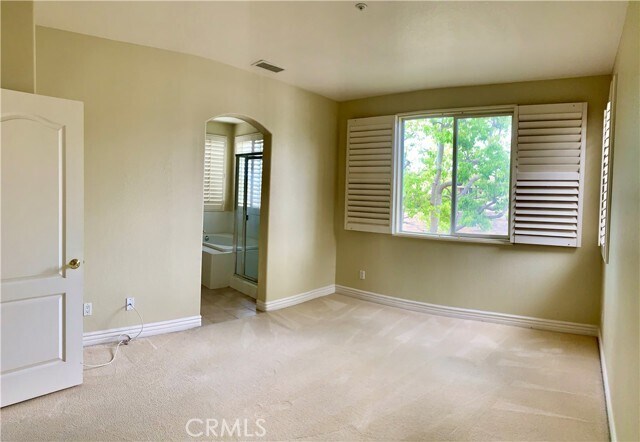 Building Photo - 281 Mesa Dr